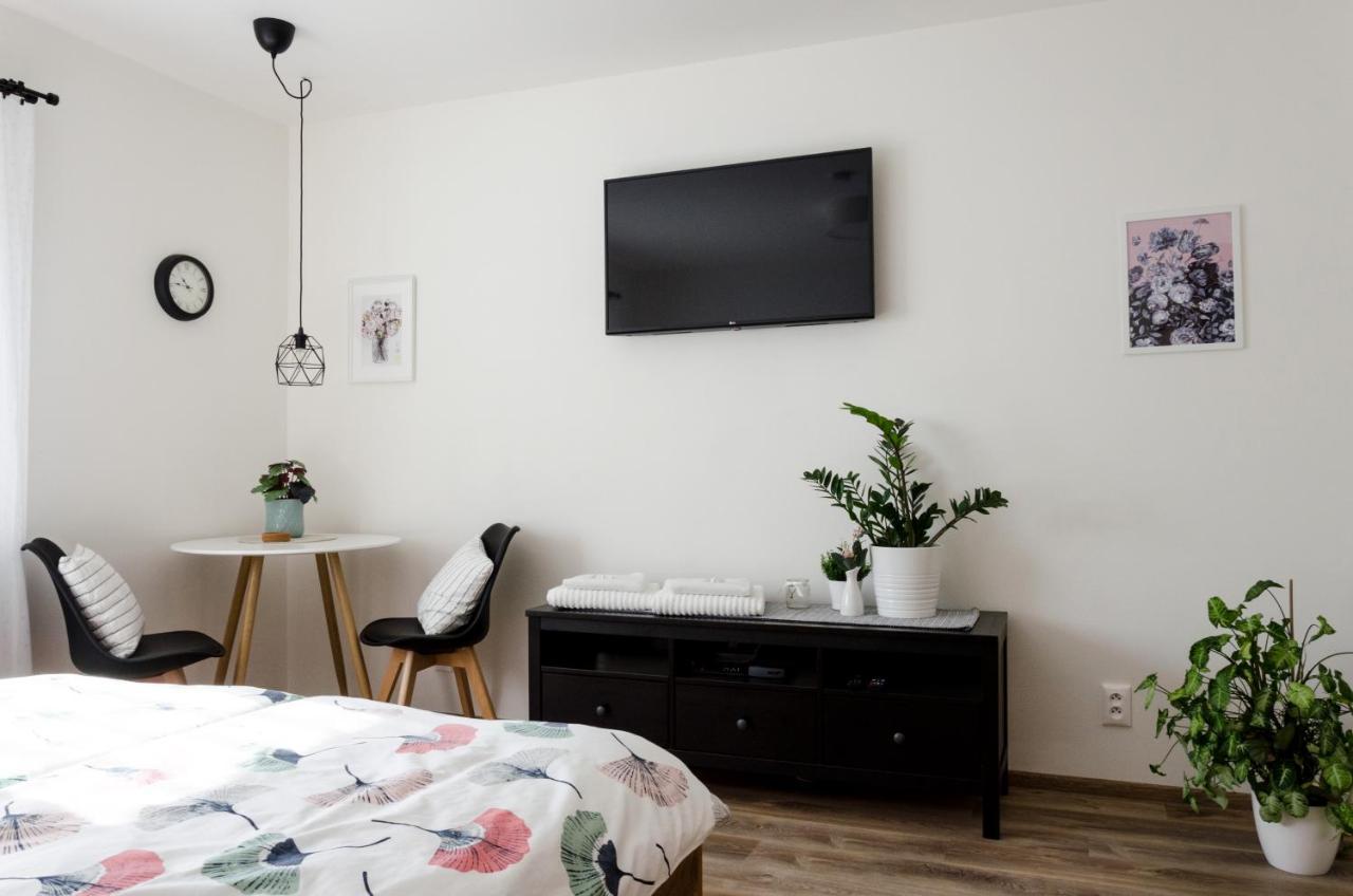 Apartmany U Kotacku Veverske Kninice Exterior photo